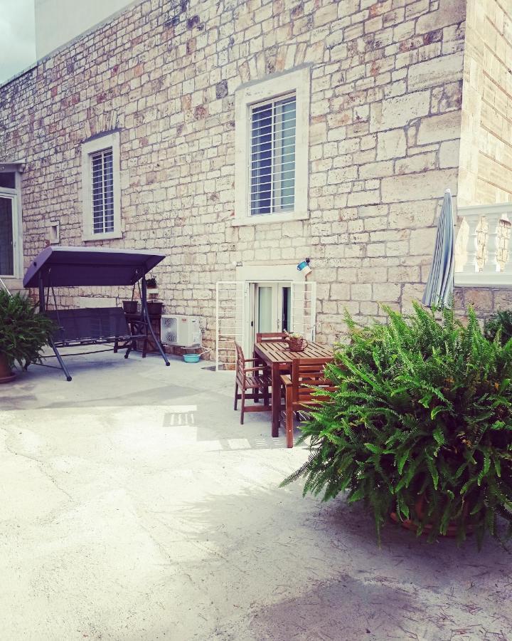 Dimora Dalia - Puglia Mia Apartments Monopoli Kültér fotó